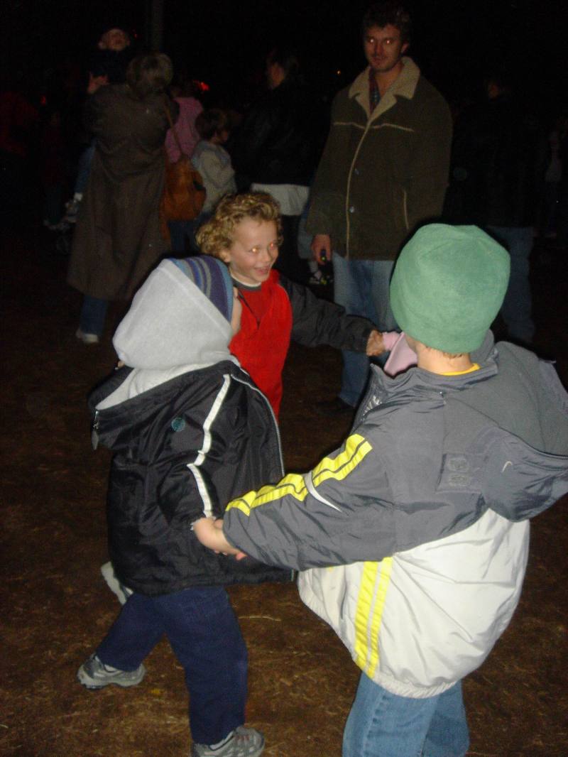 2005/12(Dec)/01(Christmas-Lights)/02(AustinTrail Lights)/800x600_2005-12-22-10.JPG